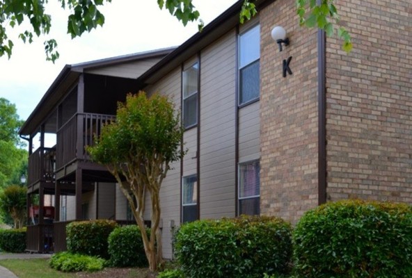 Woodbrook Apartments Image 1