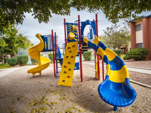 Vista Village Image 5