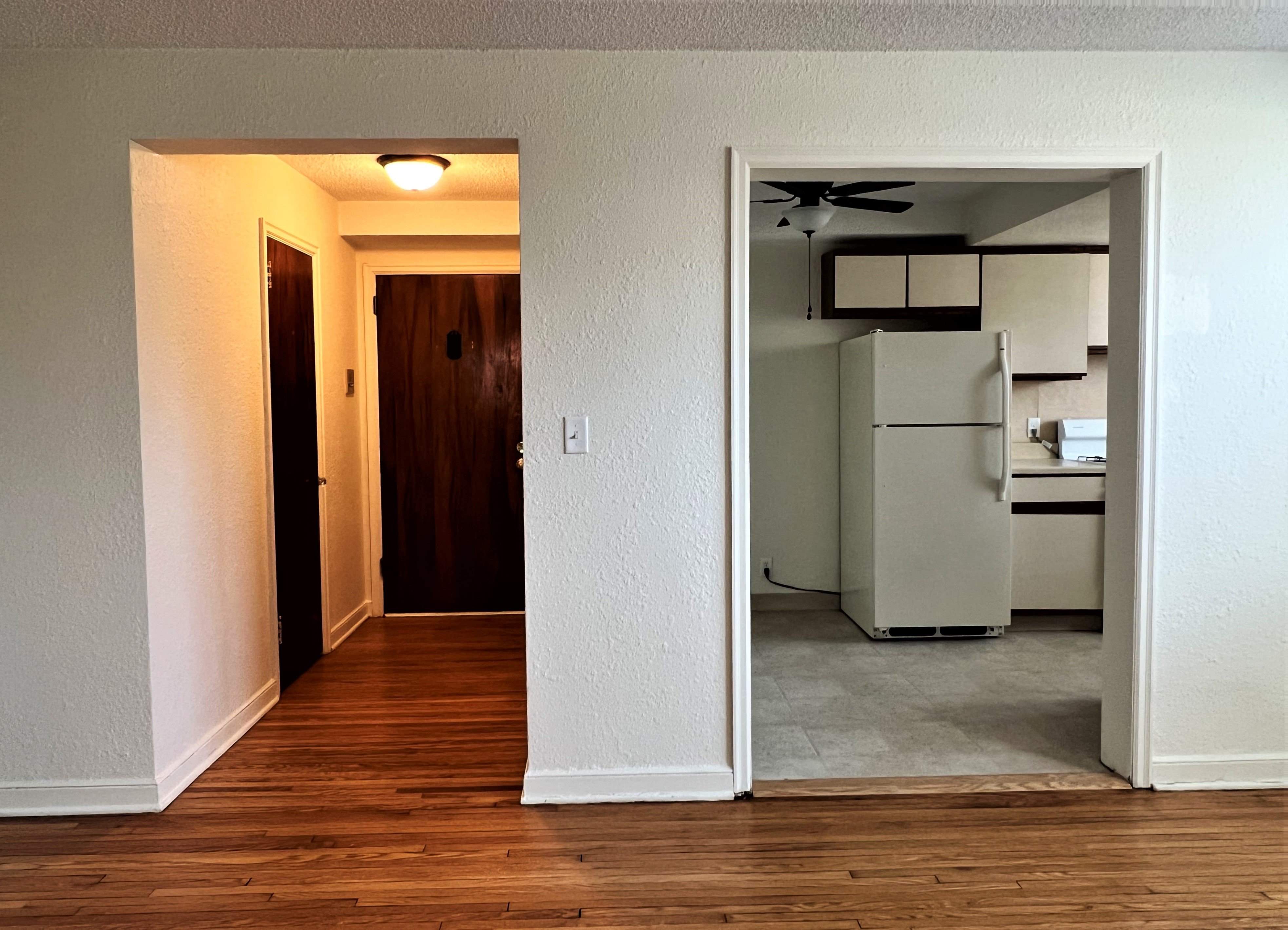 Village Apts (1929) Image 6