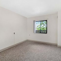 Riverfront Apartments Image 12