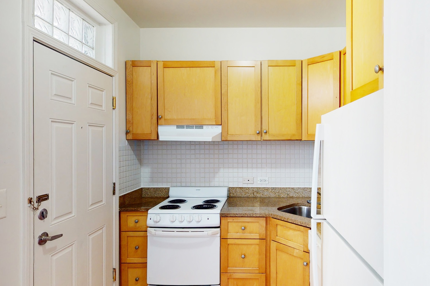 Kenwood Court Image 16