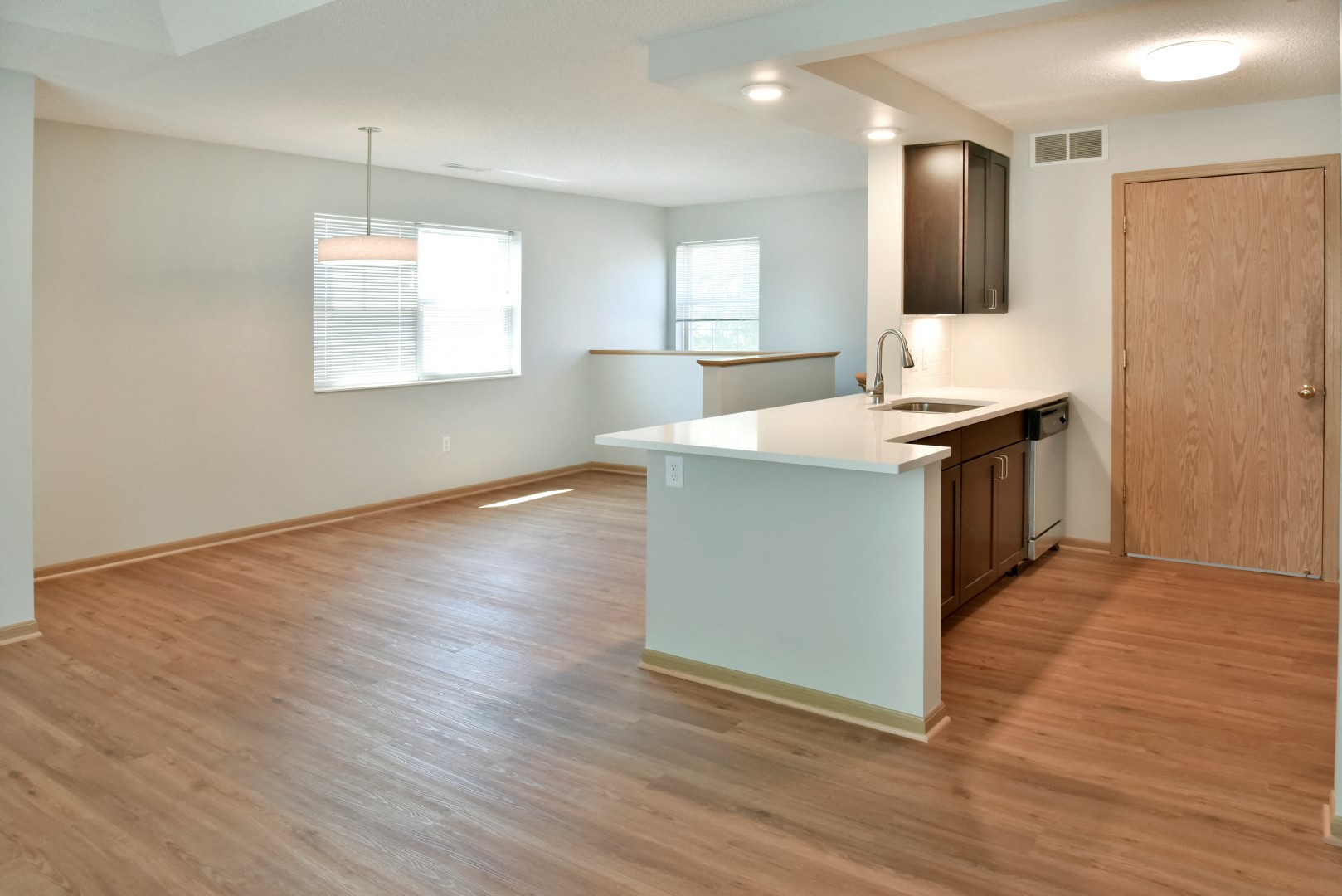 Cedar Pointe Townhomes Image 27