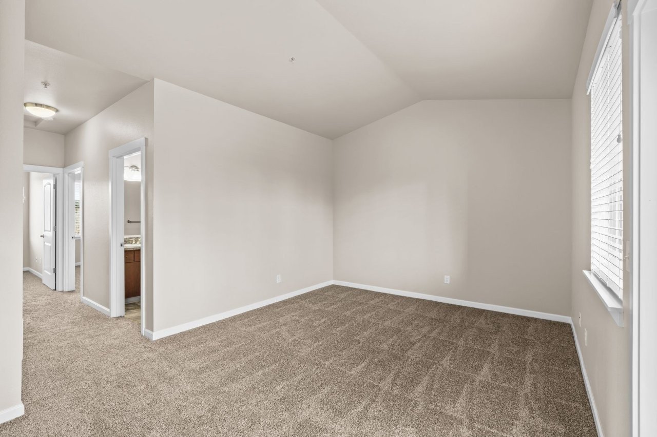 Fruitland Meadow Image 14