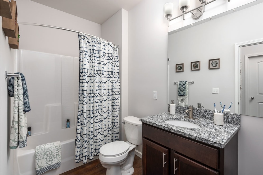 Turtle Creek Apartments Image 11