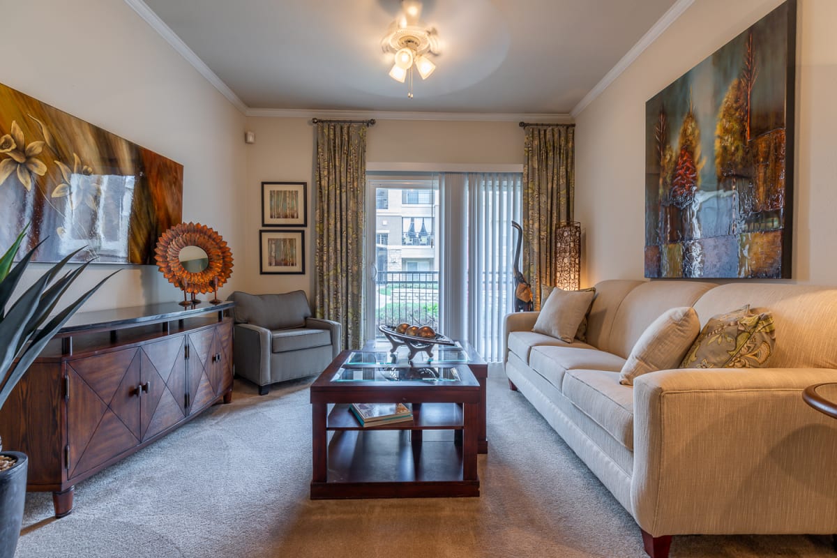 Stonepost at Lakeside Image 8