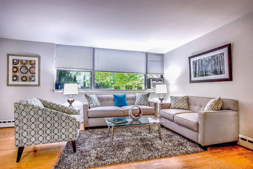 Cherokee Apartments Image 6