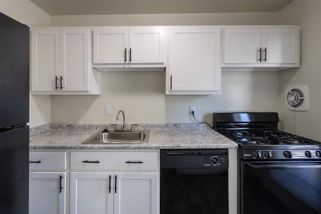 Colonial Ridge Image 1