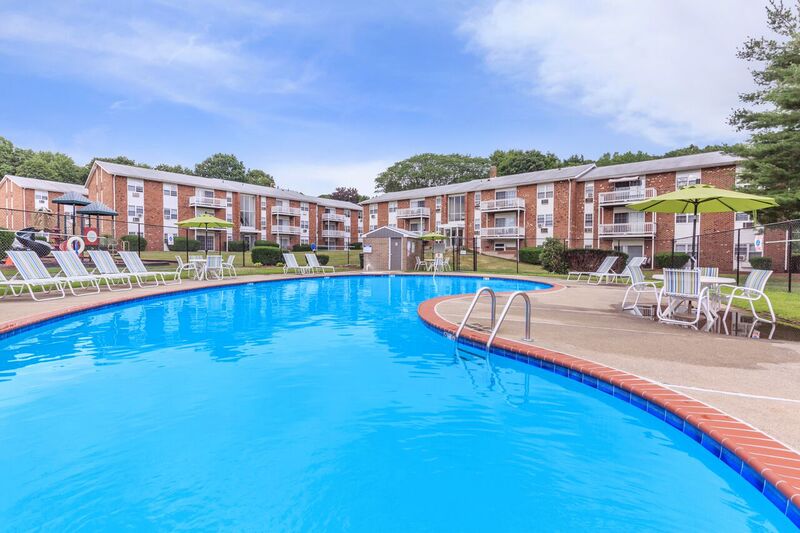 Parkview Apartments Image 6