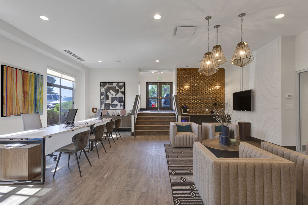 Colorado Station Image 17