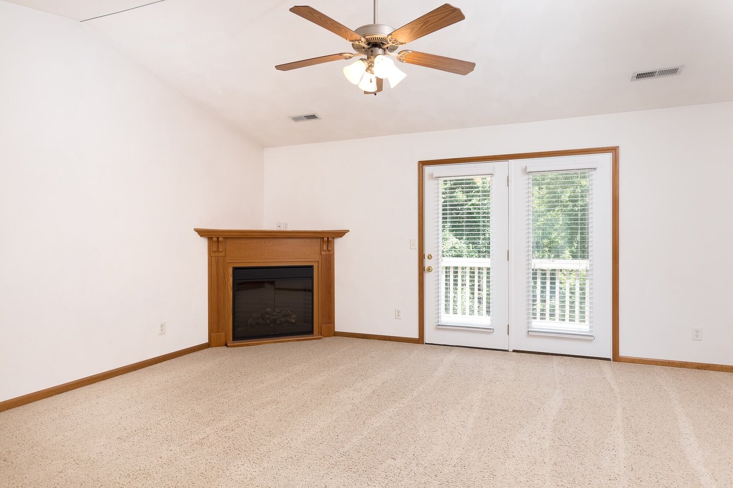 Storyboard on Wisteria Image 16