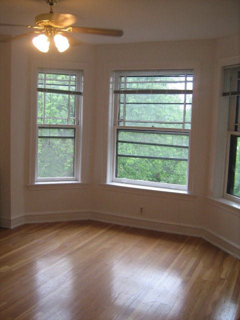 5053 S Ellis Avenue Image 4