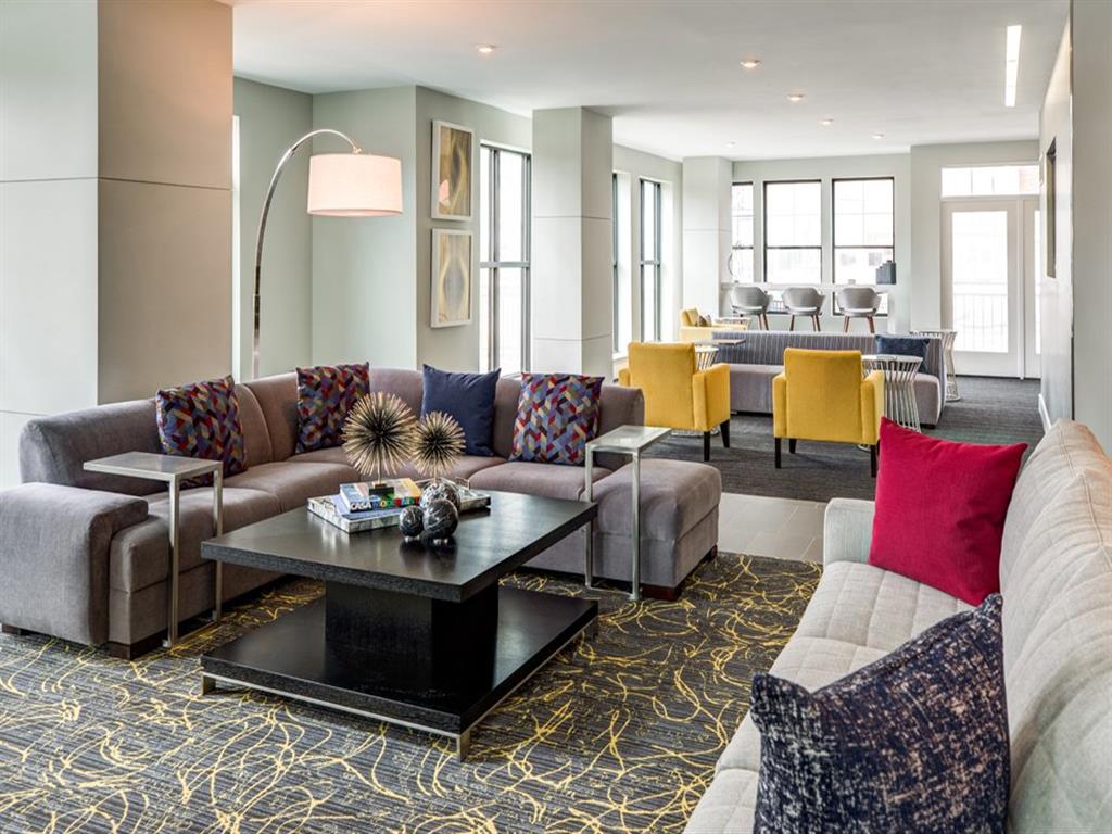 The Danforth Apartments Image 7