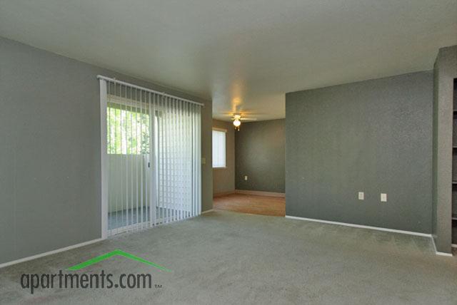 Hampton Heights Image 4