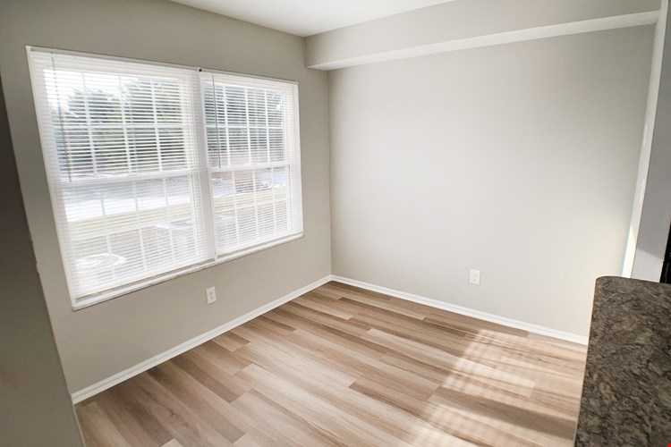 Steeplechase Apartments Image 44