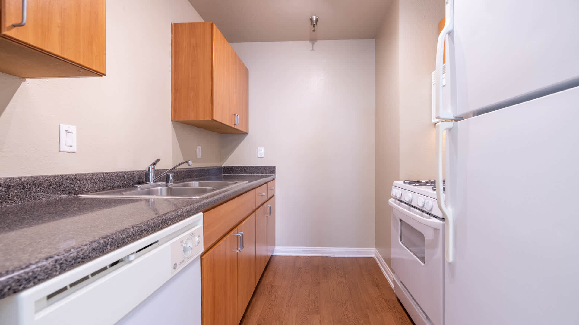 Vantage Hollywood Image 11