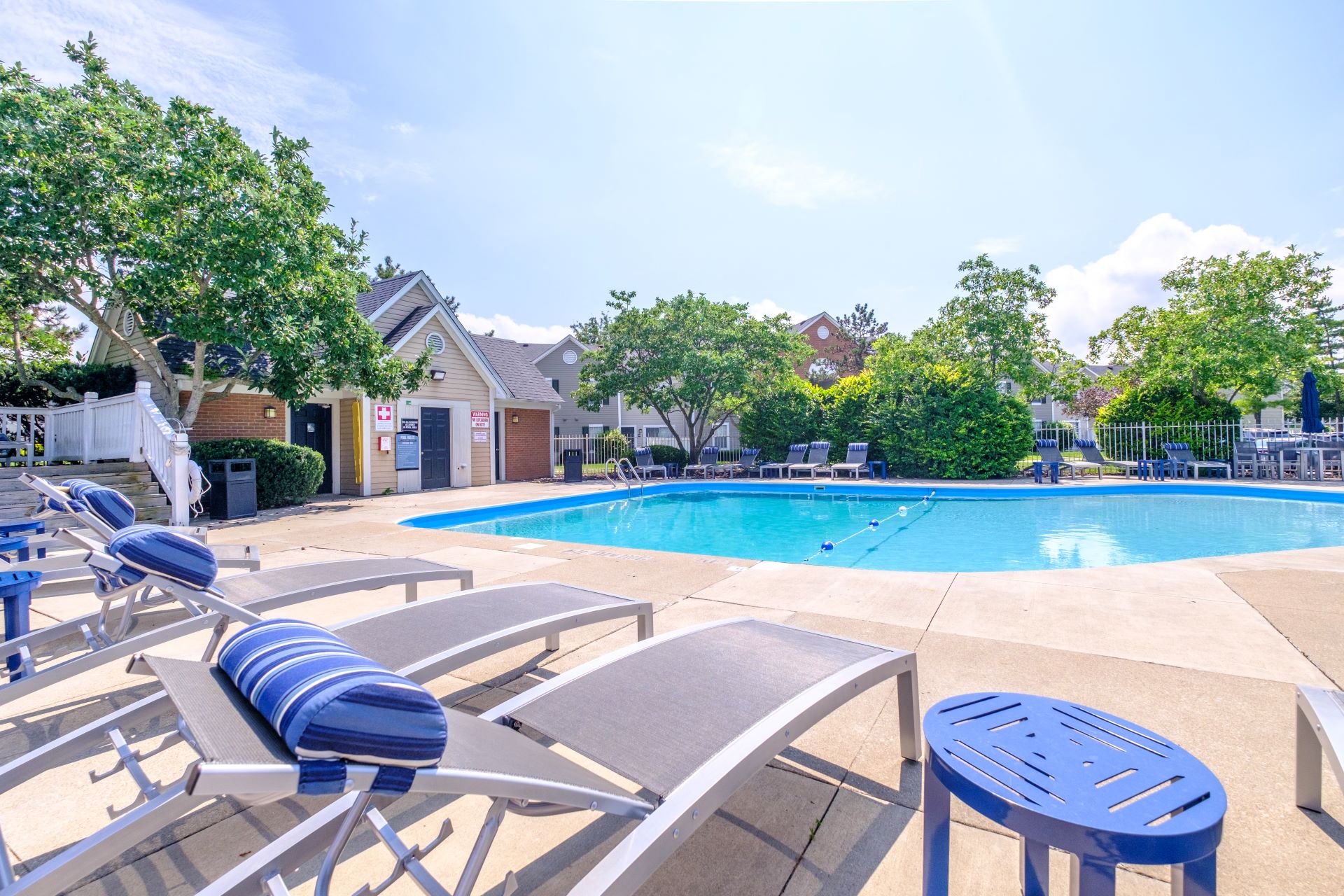 Heathermoor and Bedford Commons Apartments Image 18