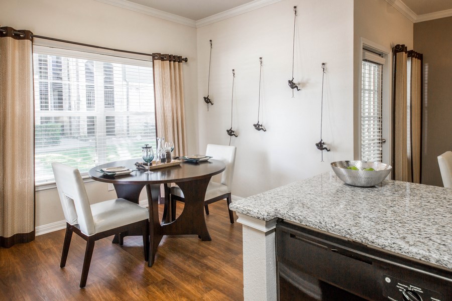 Abelia Flats Image 11