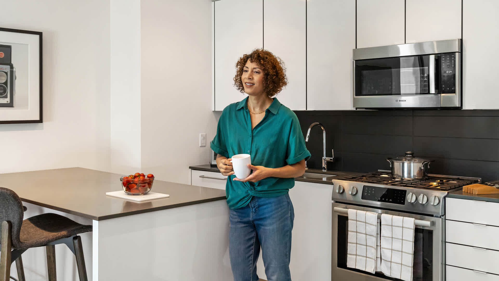 340 Fremont Image 28