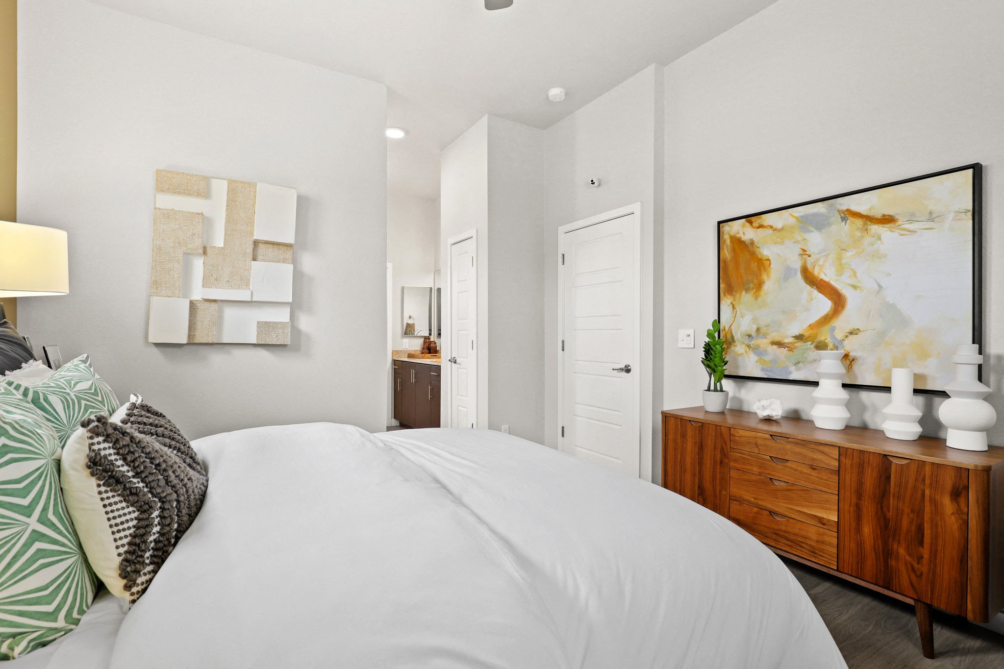 The Villas at Prairie Center Image 9