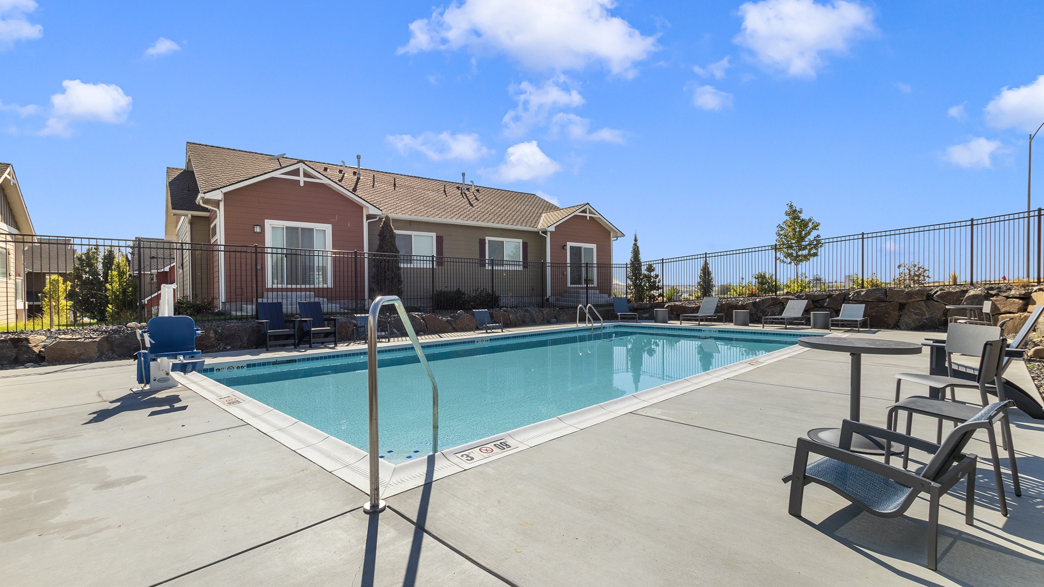 Tides at Willow Pointe Image 38