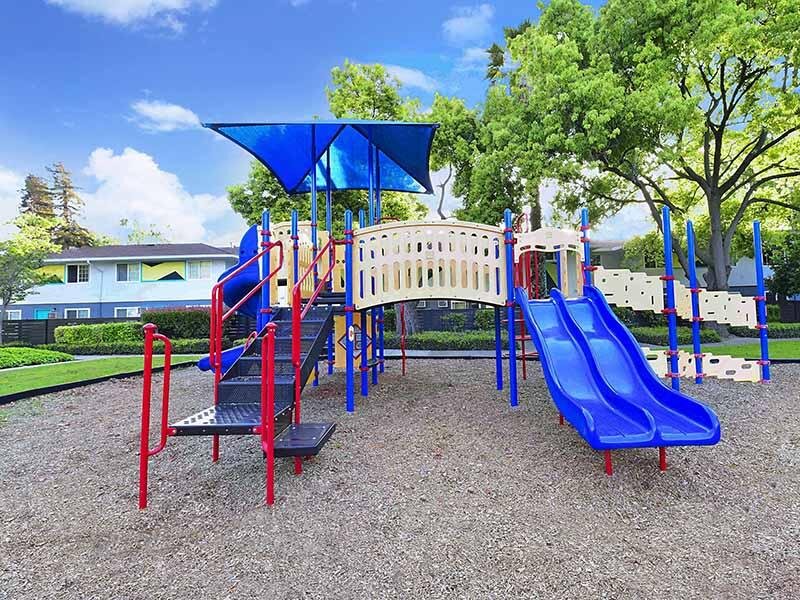 Camden Village Image 5