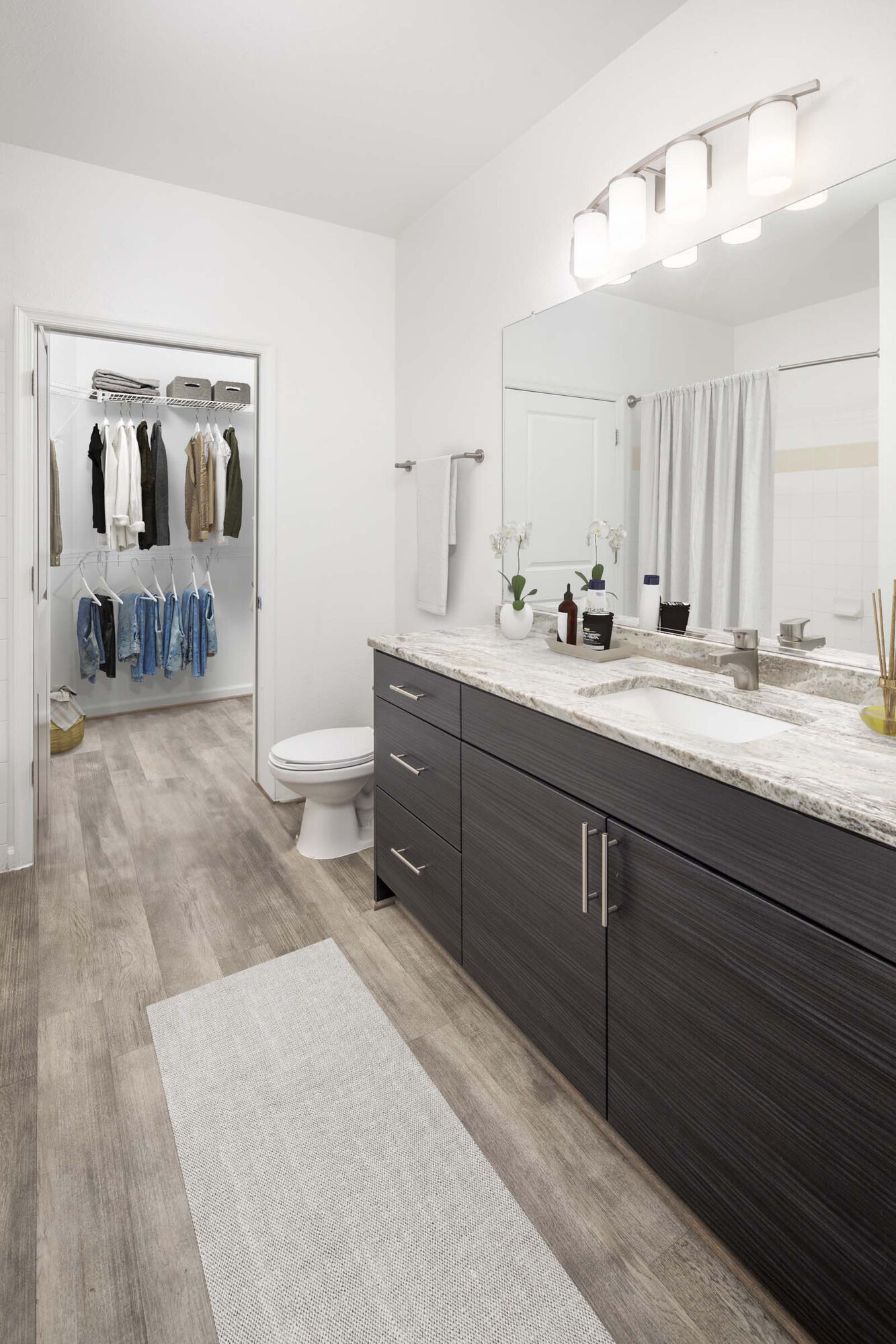 Camden Monument Place Image 11