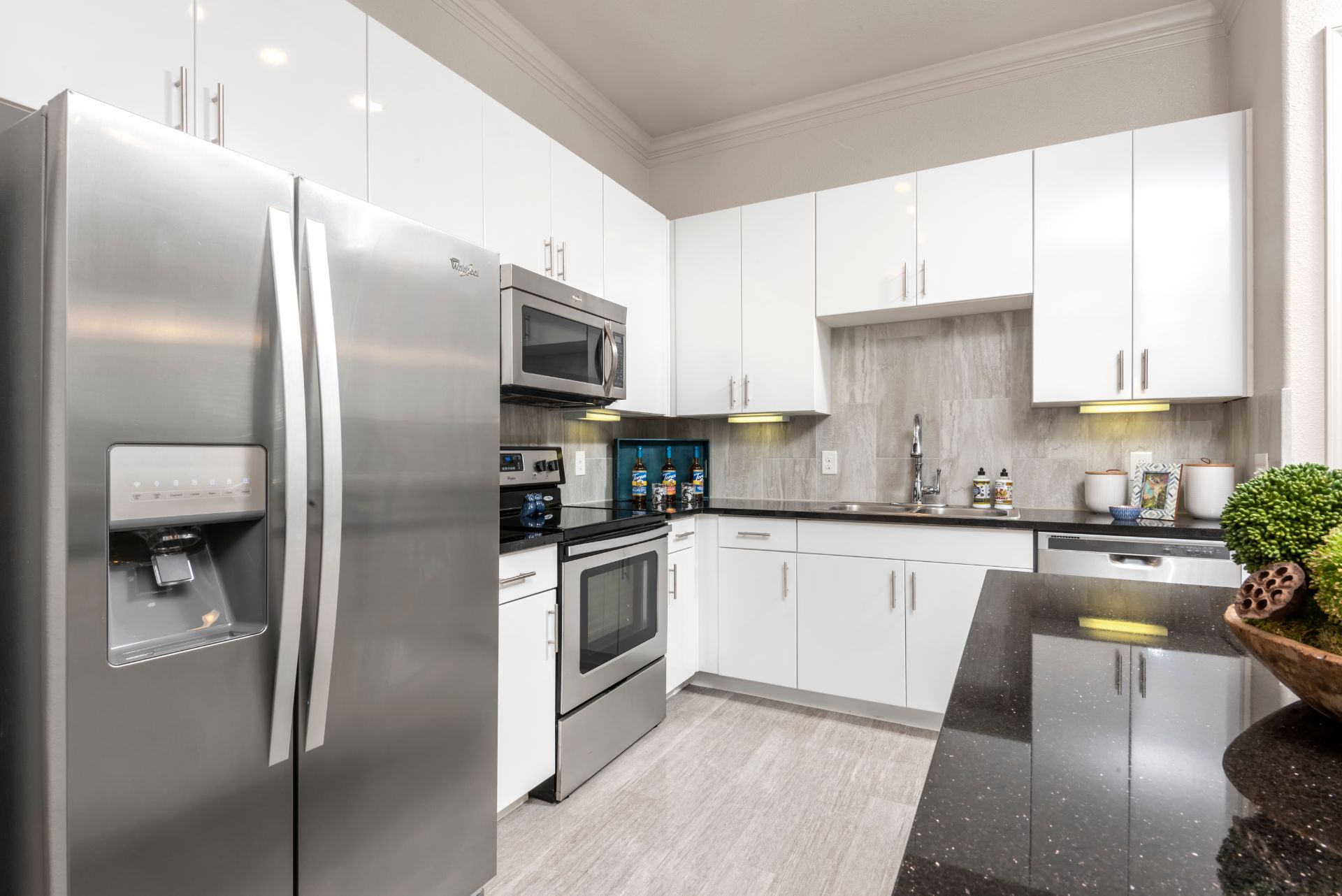 McKinney Square Apartments Image 16