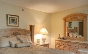 Somerset Oaks Apartments and Townhomes Image 7