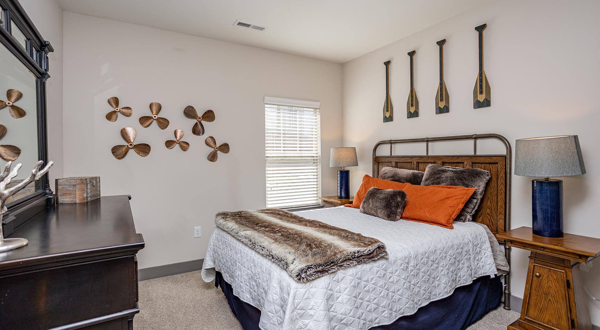 Vintage at Emory Road Apartments Image 9