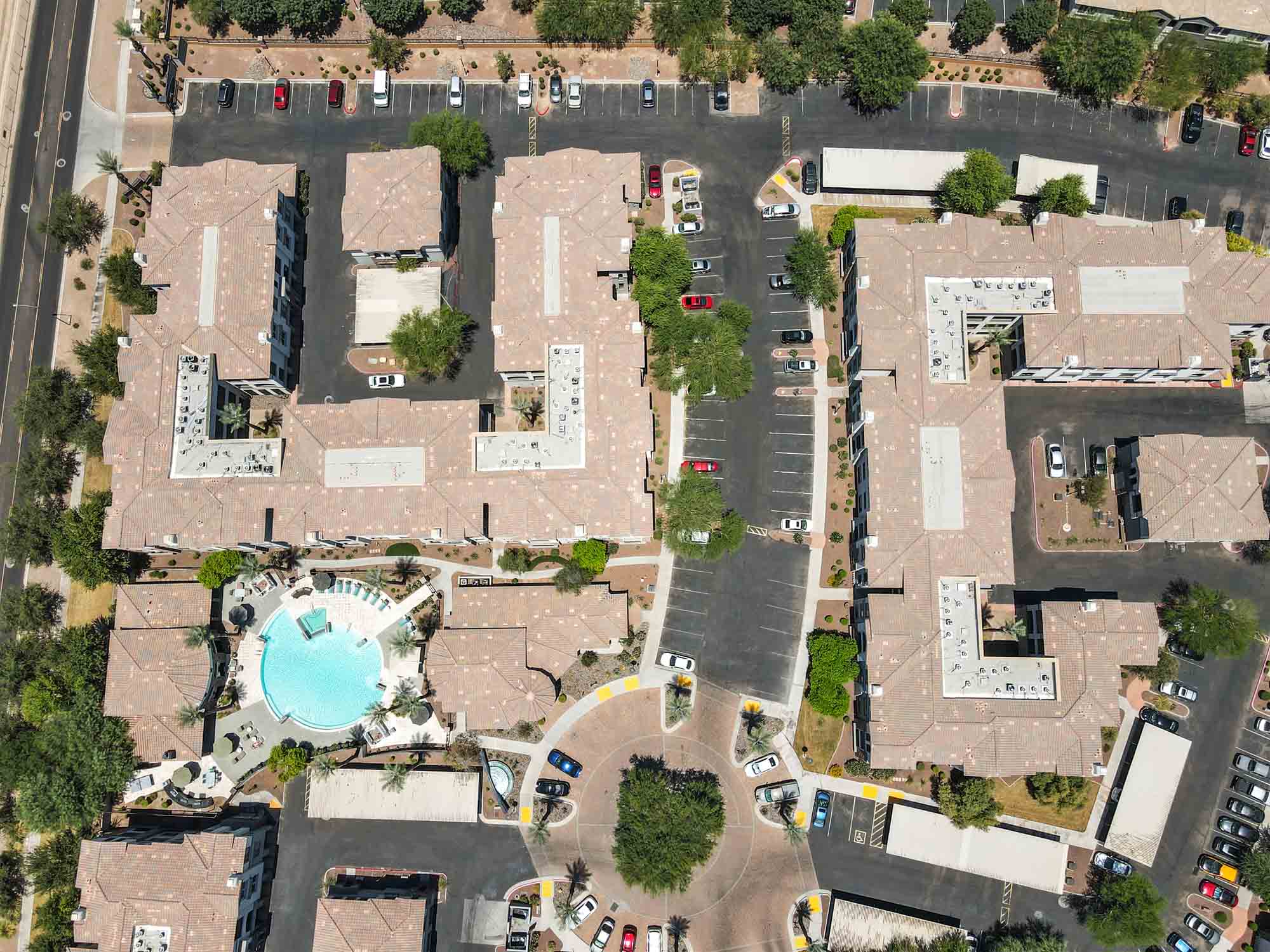 Zone Luxe, Glendale, AZ, Aerial View
