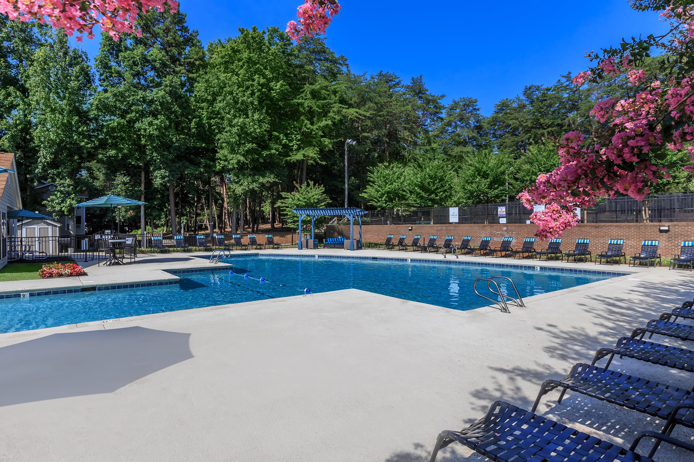 Huntsview Apartments Image 1