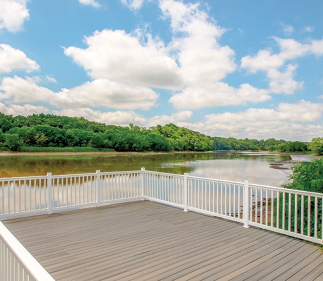 Valley Manor Luxury Apartments Image 2