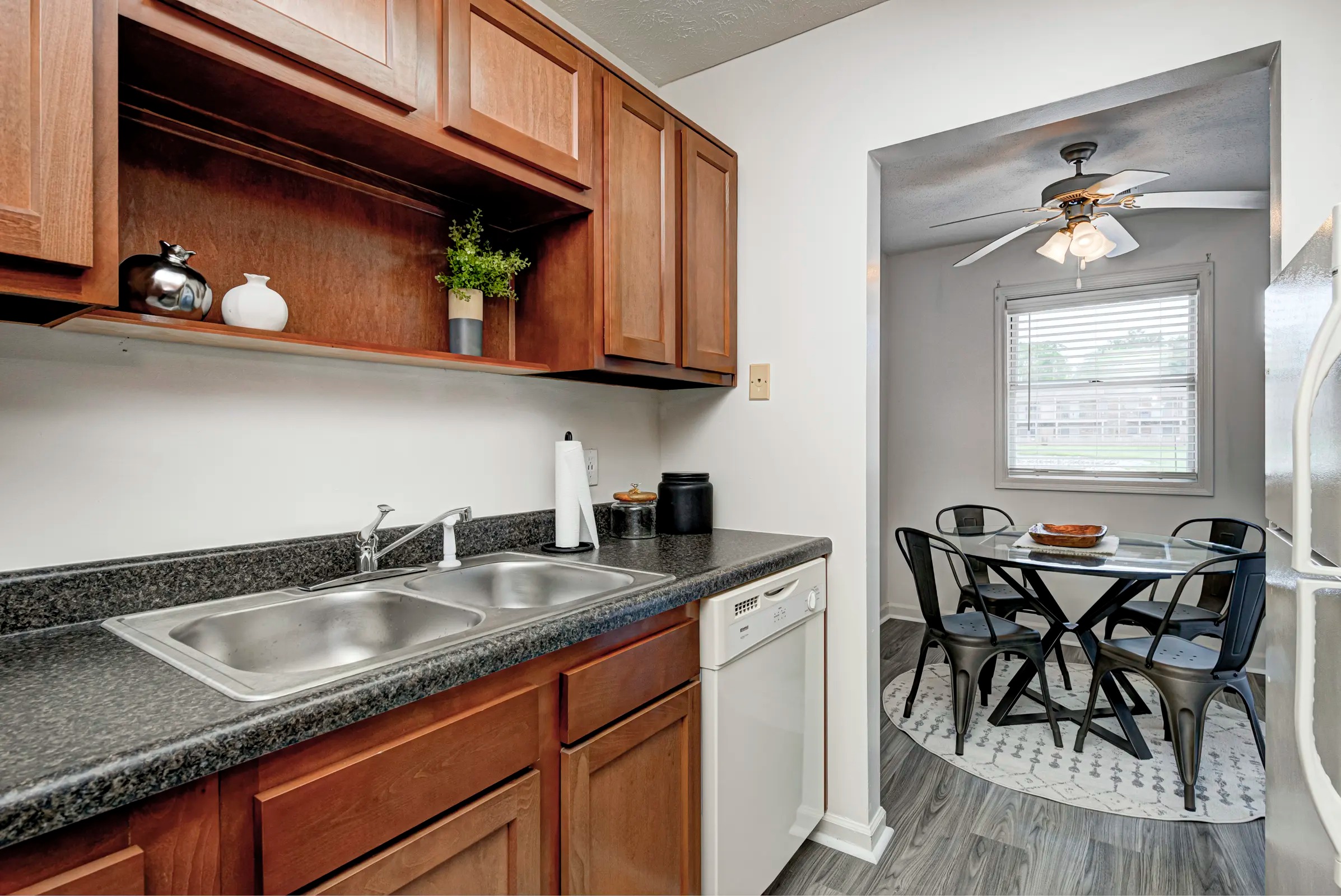 Meridian Lakes Image 11