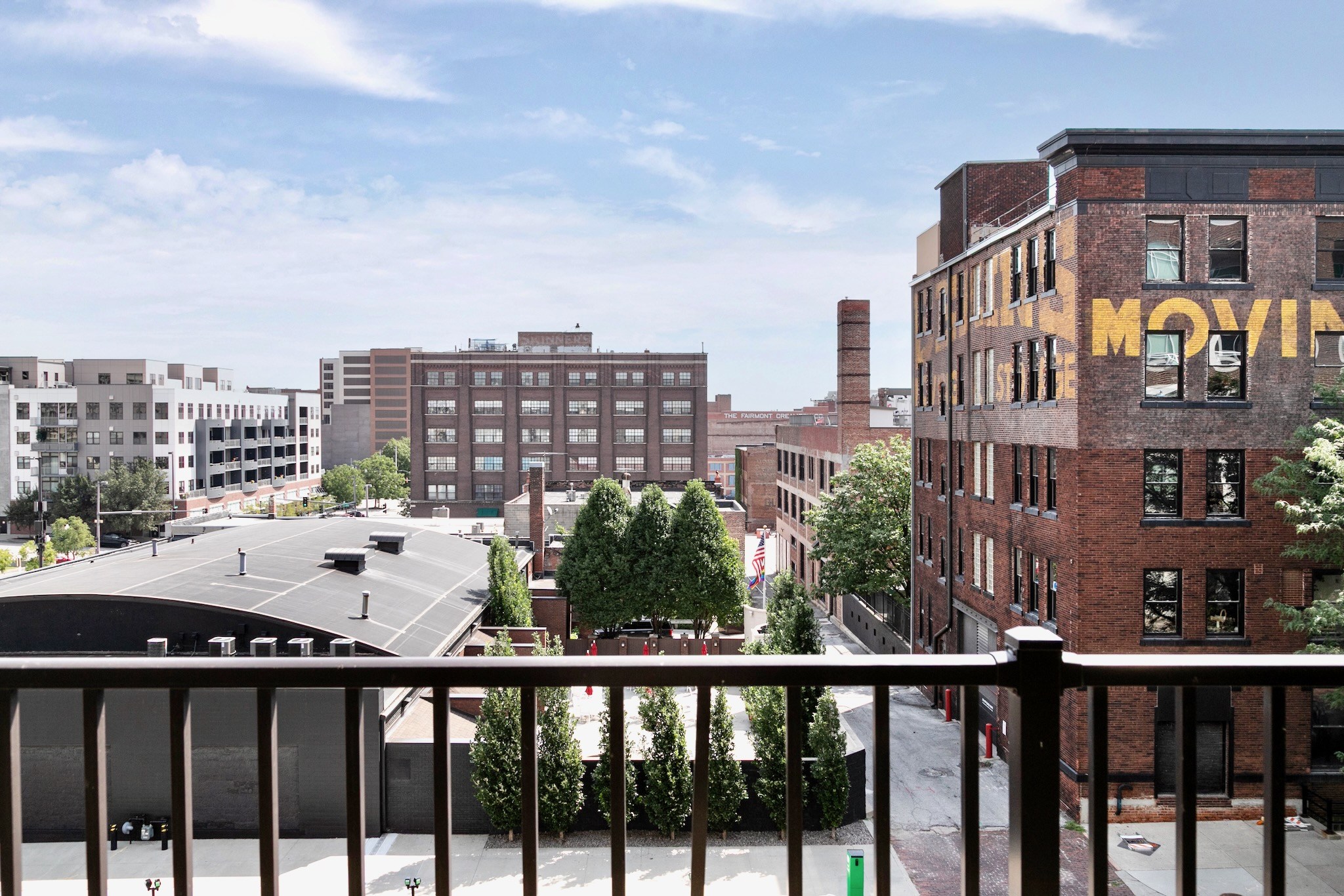 1501 Jackson Image 7