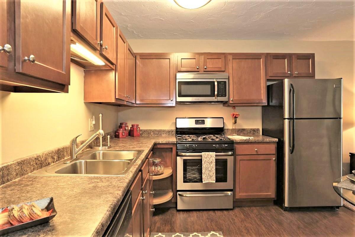 The Perch on Lake Image 20