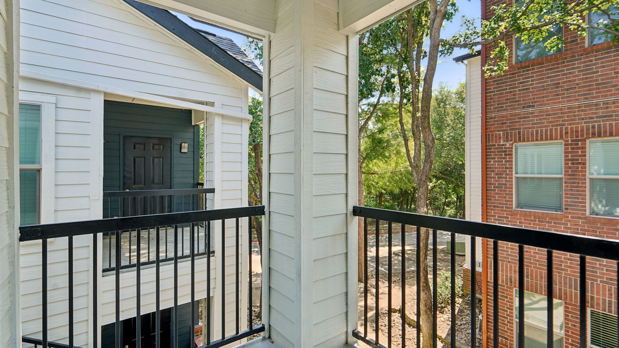 Larkin Apartment Homes Image 77