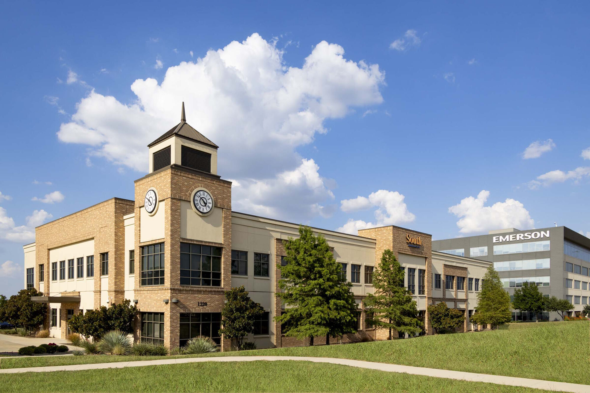 Camden La Frontera Image 41