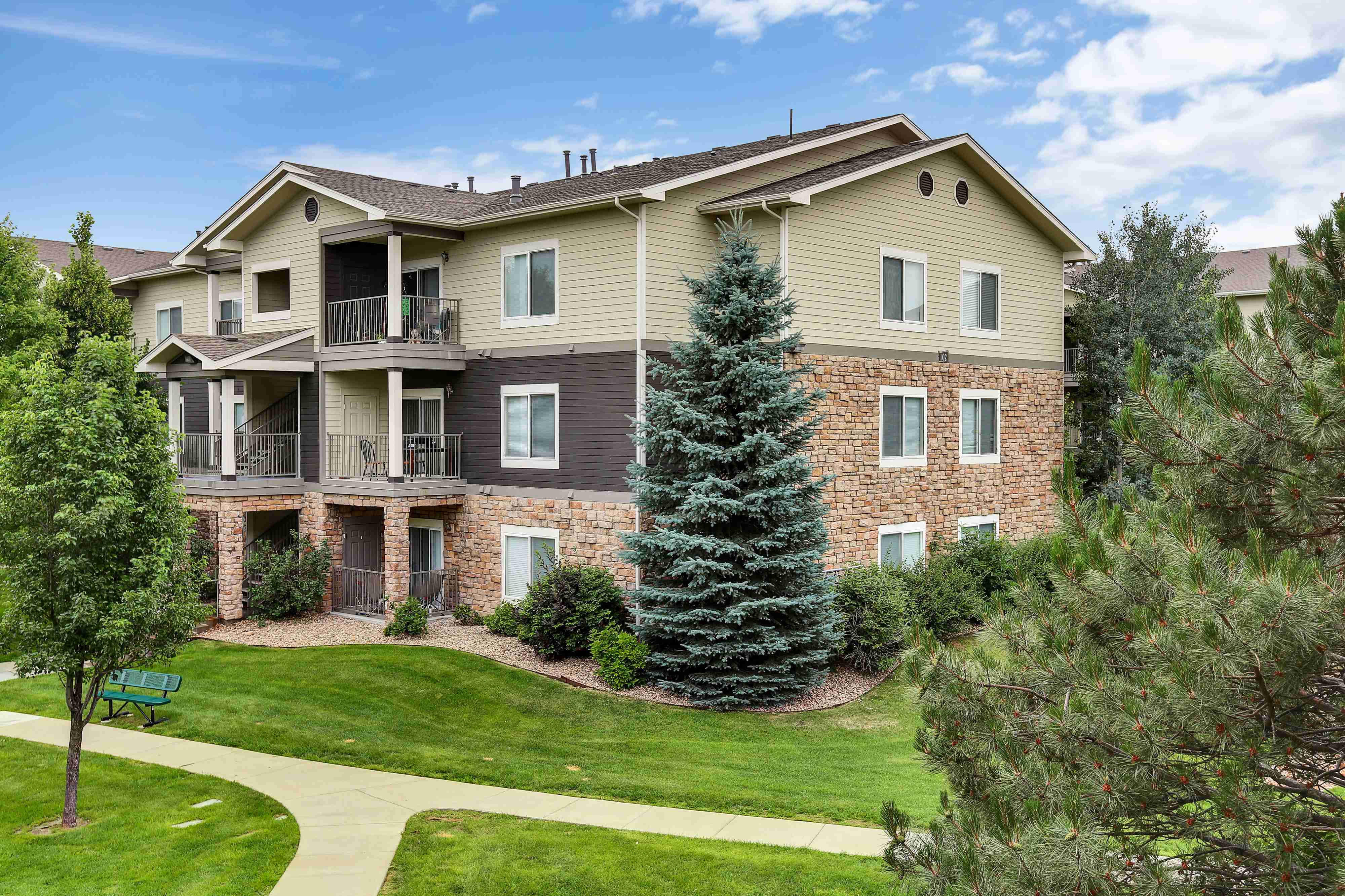 Platte View Landing Apartments Image 5