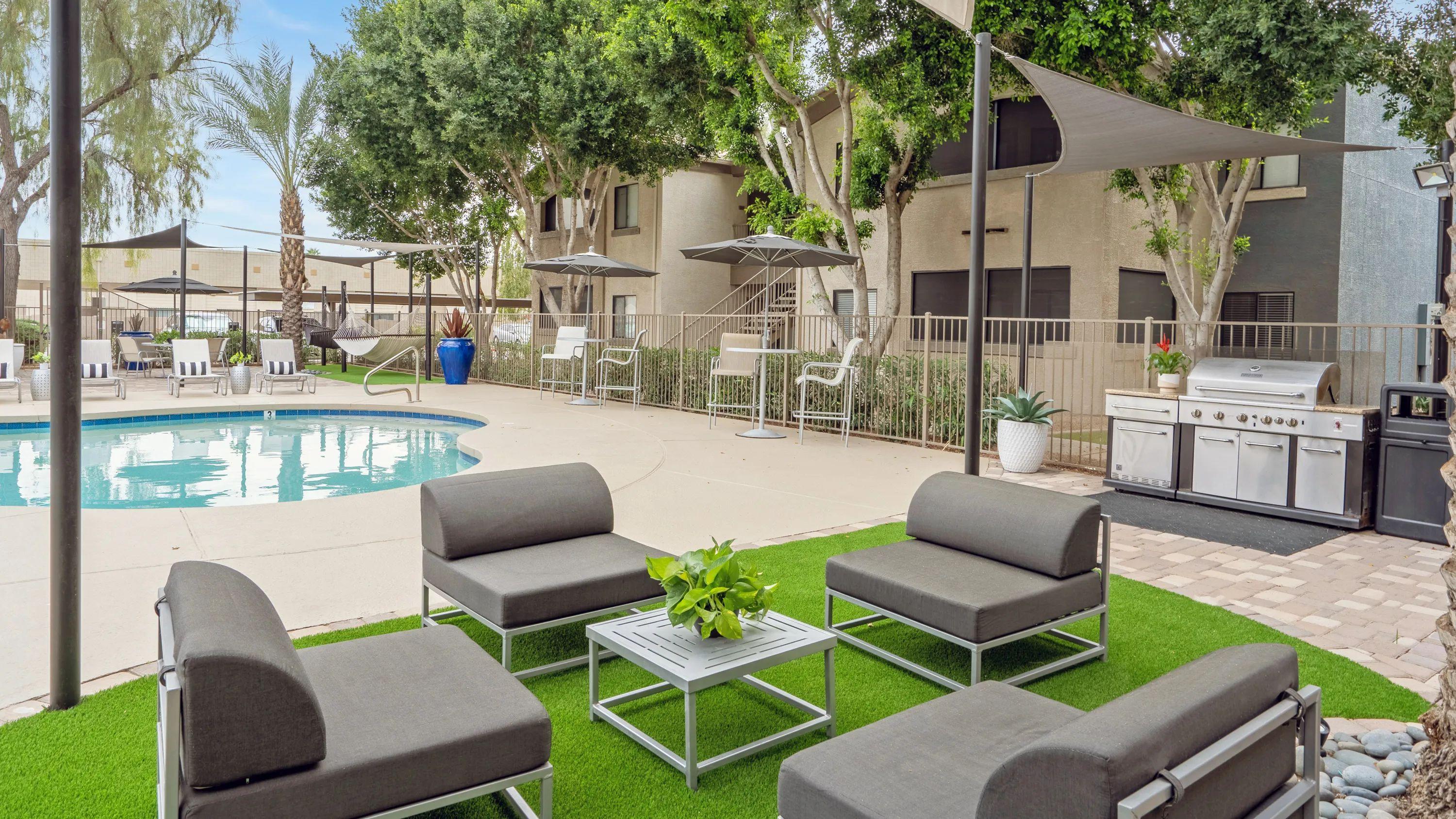 Sizzle up fun at our outdoor kitchen by the pool, where the good times roll! 