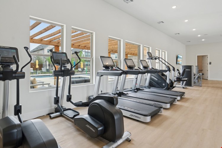 BB Living The Tribute Image 41