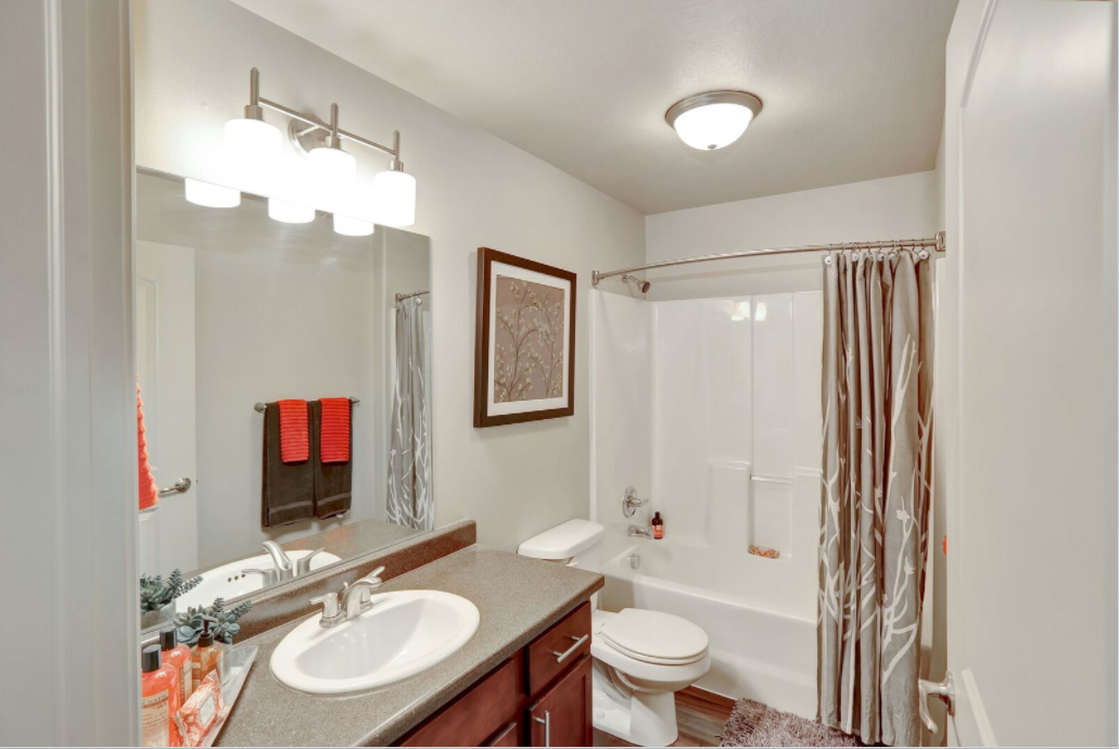 Meadowbrook Station Apartments Image 19