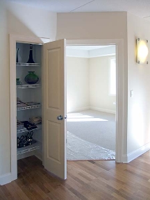 Ruby Square Condo Apartments Image 8