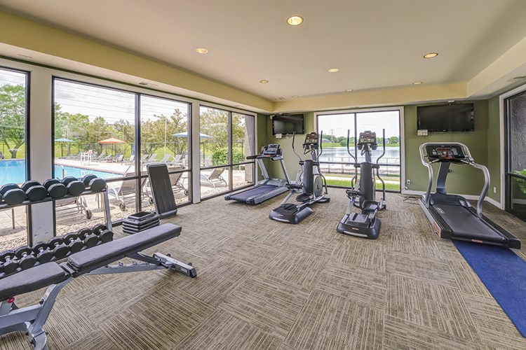 Fitness Center at Somerset Lakes