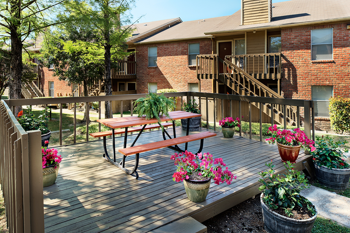 Oaks of Northgate Image 3