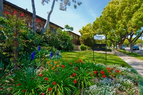 The Huntington Sunset Image 1