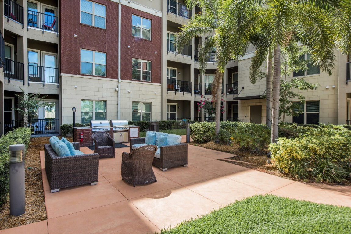 Varela Westshore Apartments Image 8