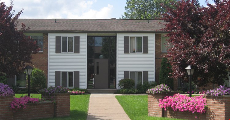 Apartments at Rustic Village Apartments - Rochester