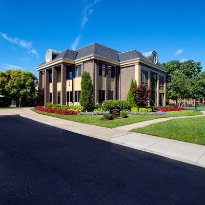 Hurstbourne Grand Apartments Image 12