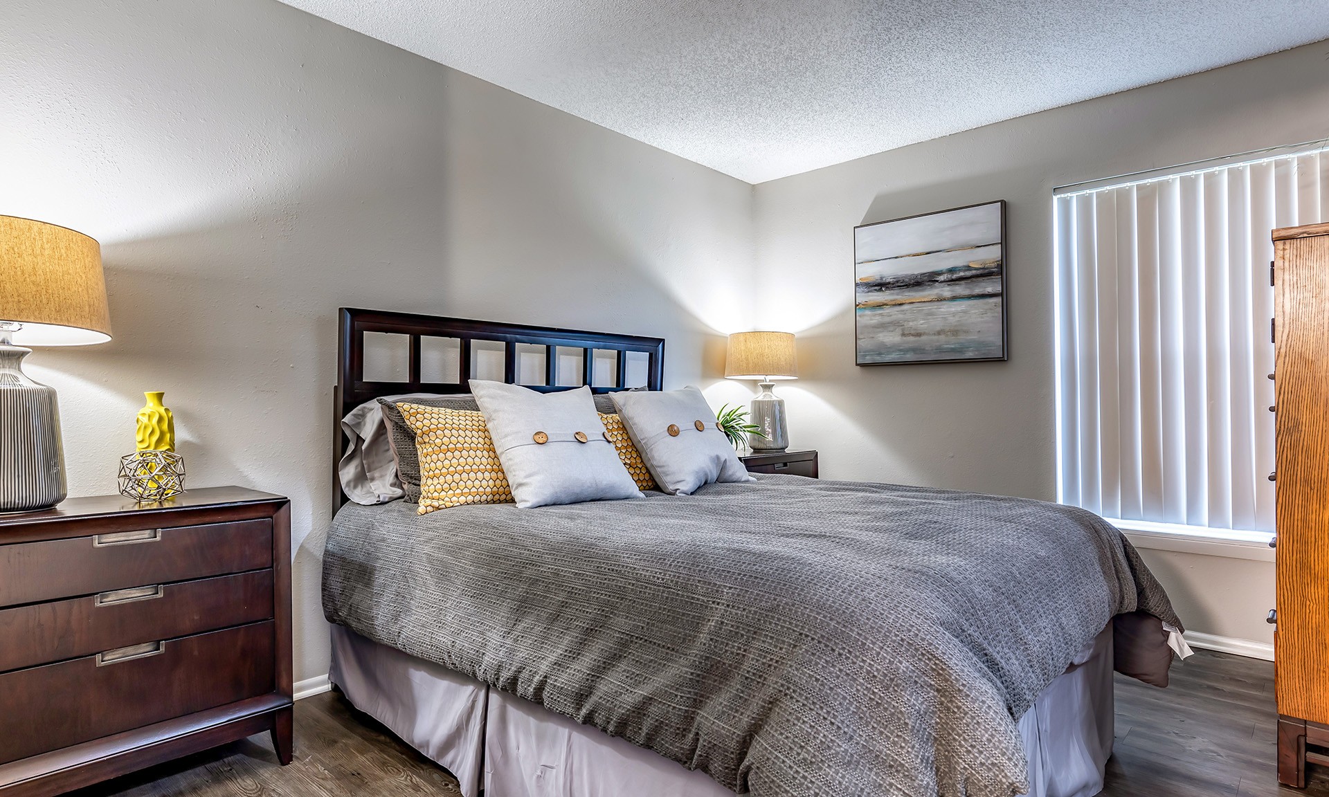 L'Estancia Apartment Homes Image 16