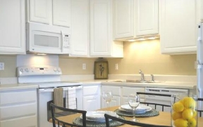Carriage House Senior Apartments Image 1